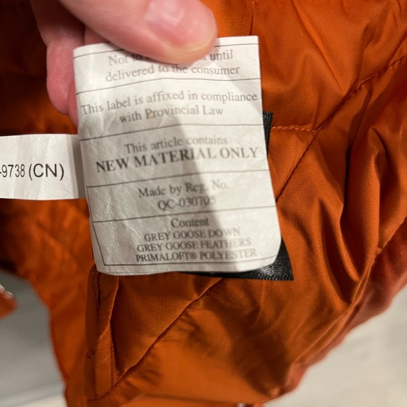 Lululemon size small puffer jacket - Picture 8 of 10